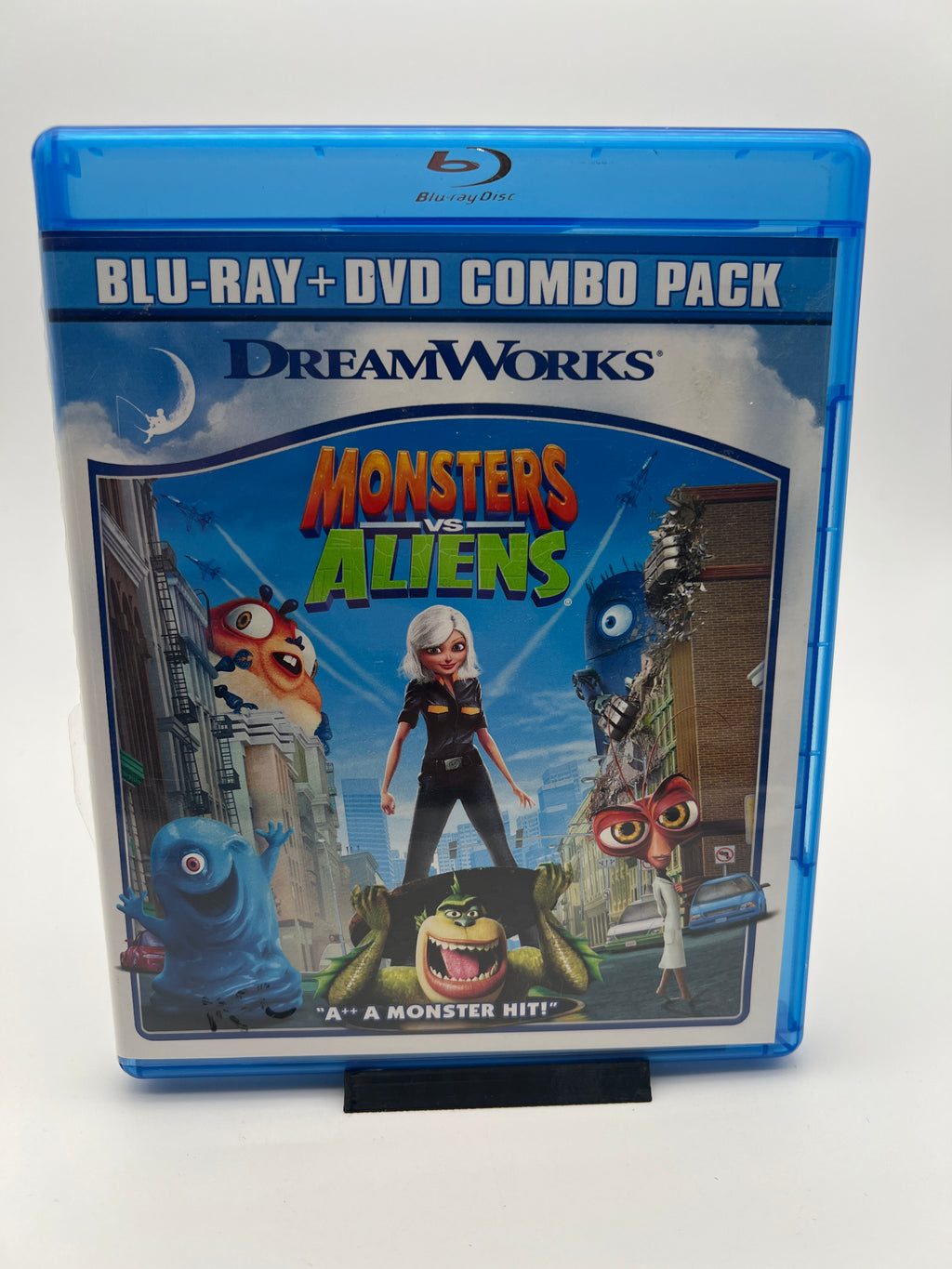 Monsters VS Aliens