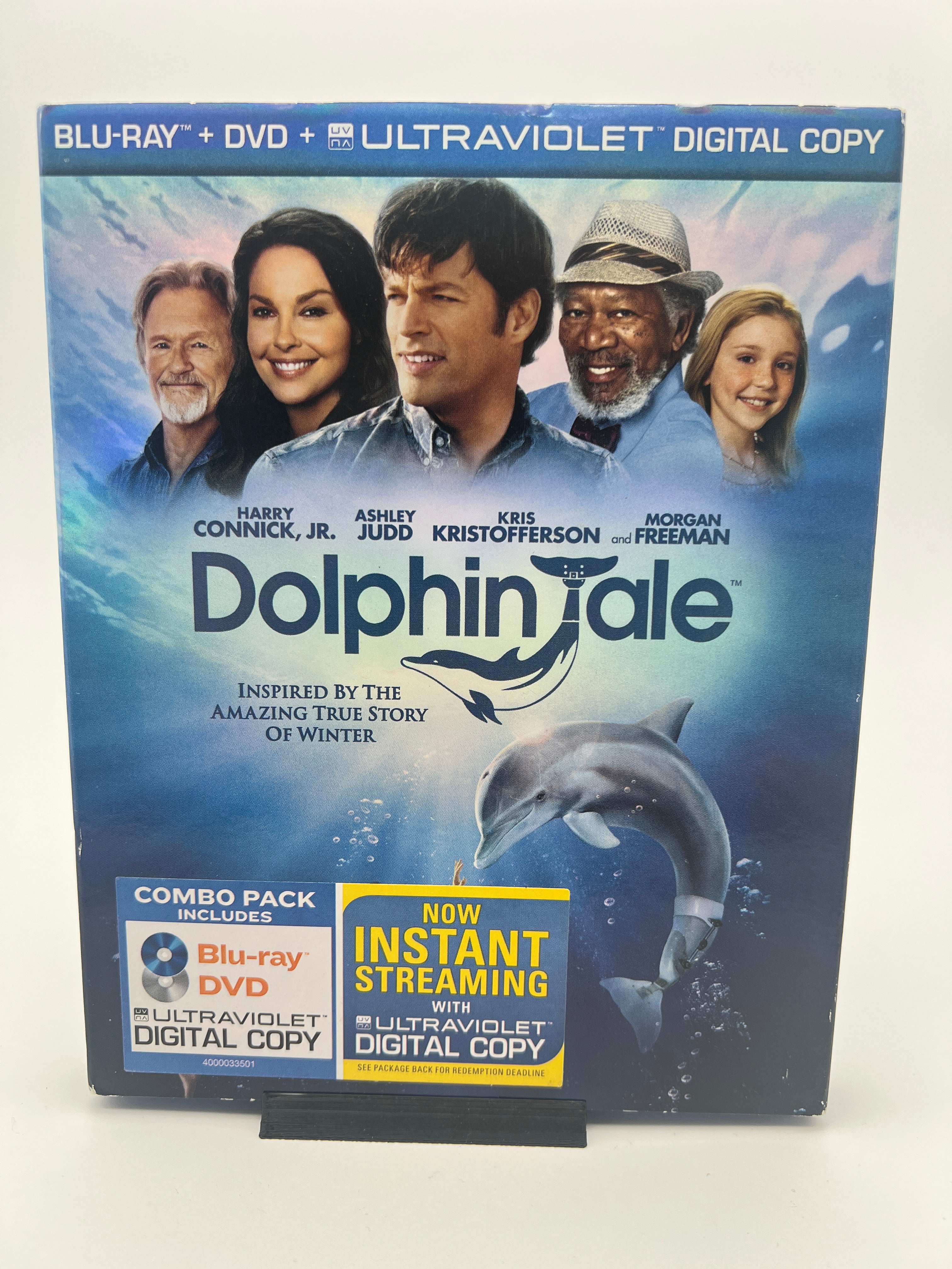 Dolphin Tale W/ Slipcover