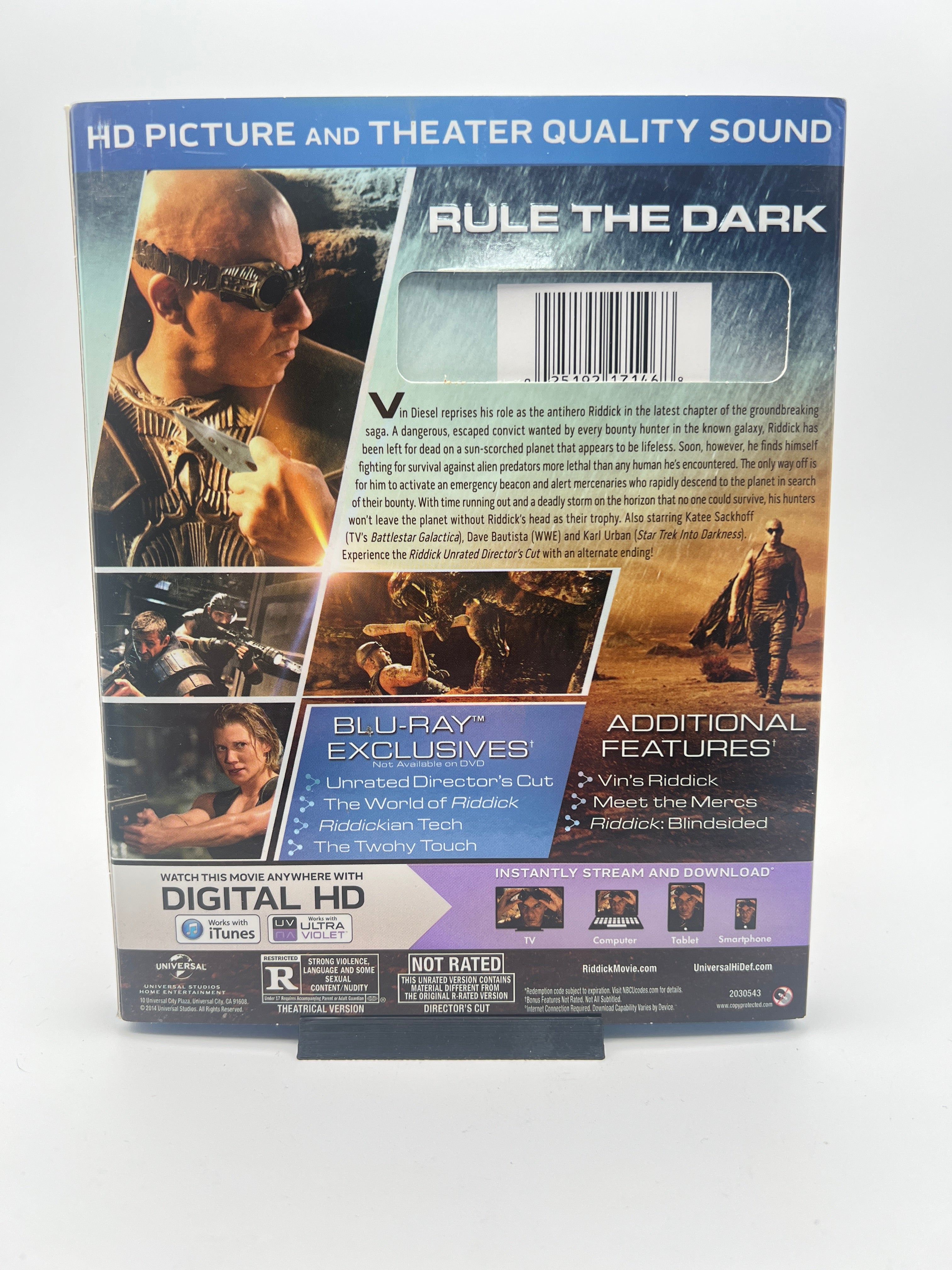 Riddick W/ Slipcover