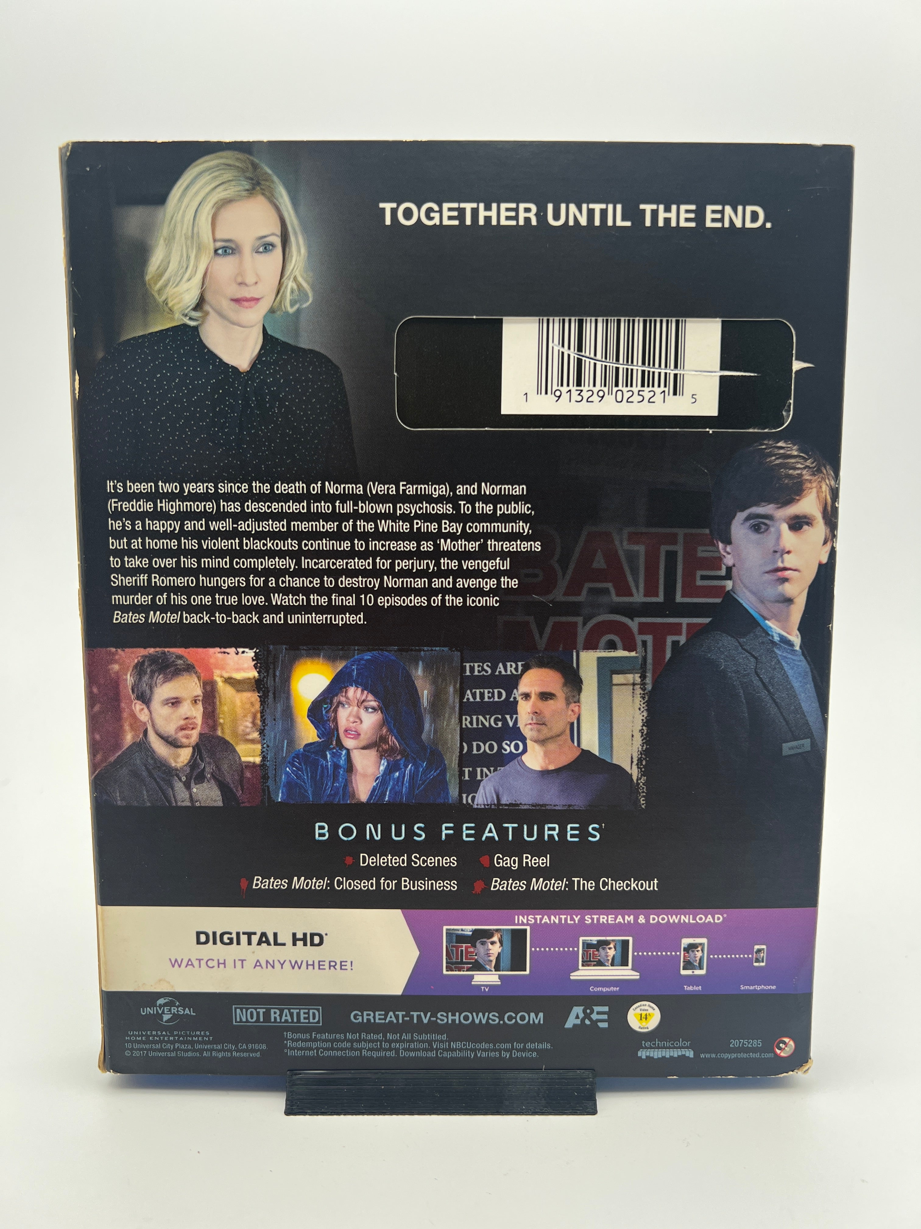 Bates Motel Season Five W/ Slipcover